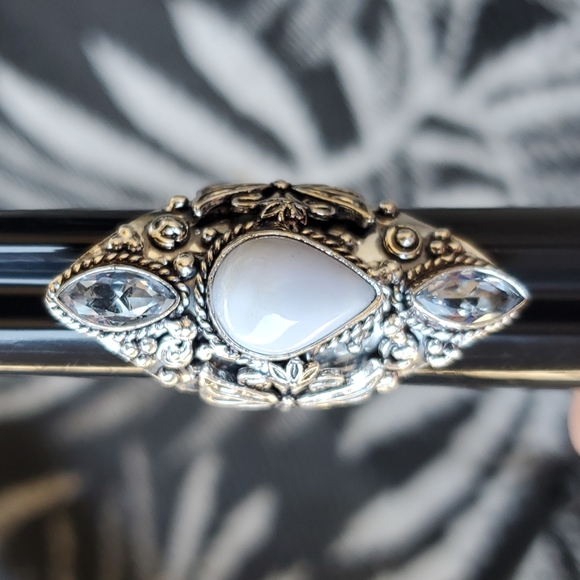 New Rainbow Moonstone & Tanzanite 925 Silver Butterfly Ring. - Picture 16 of 16